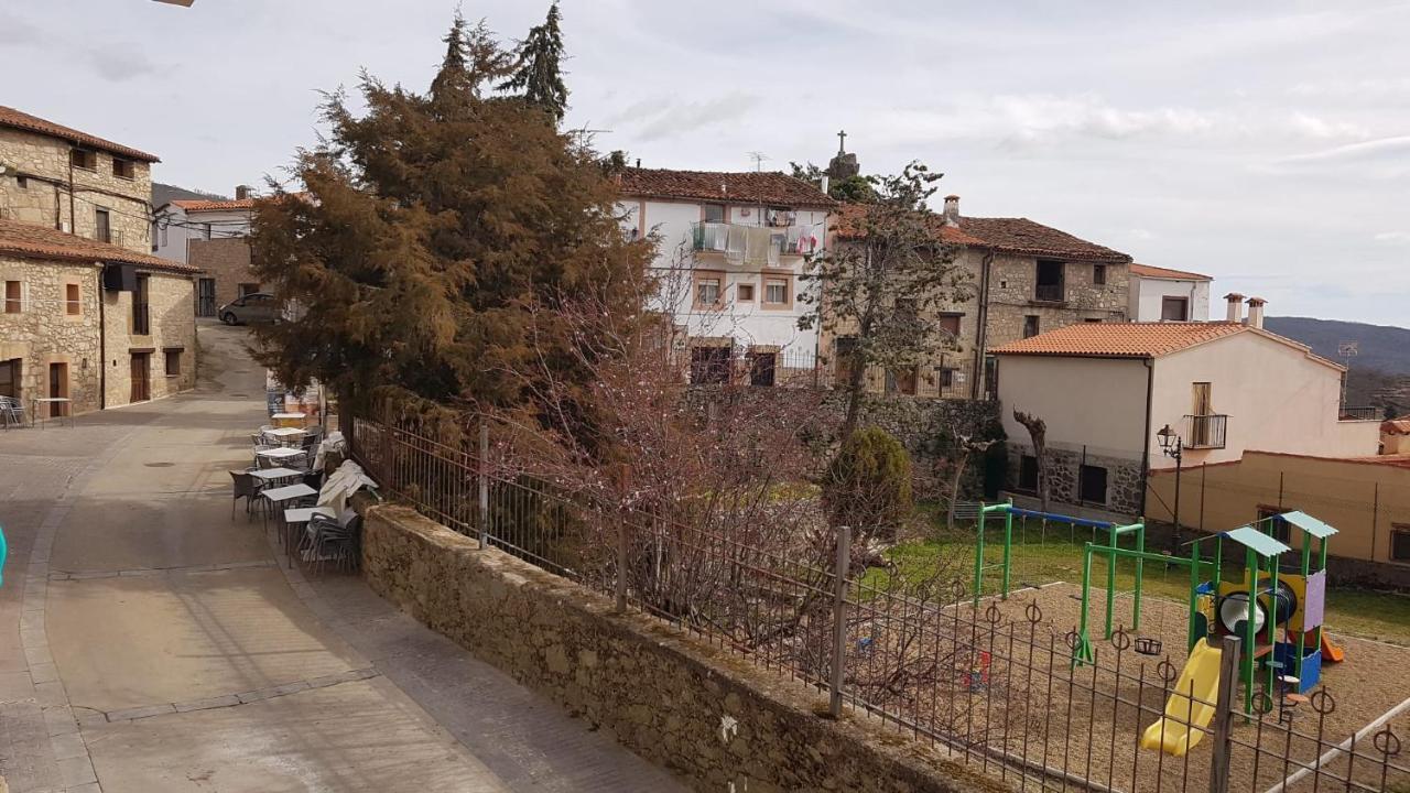 Apartamentos Las Huertas Villamiel Exterior photo